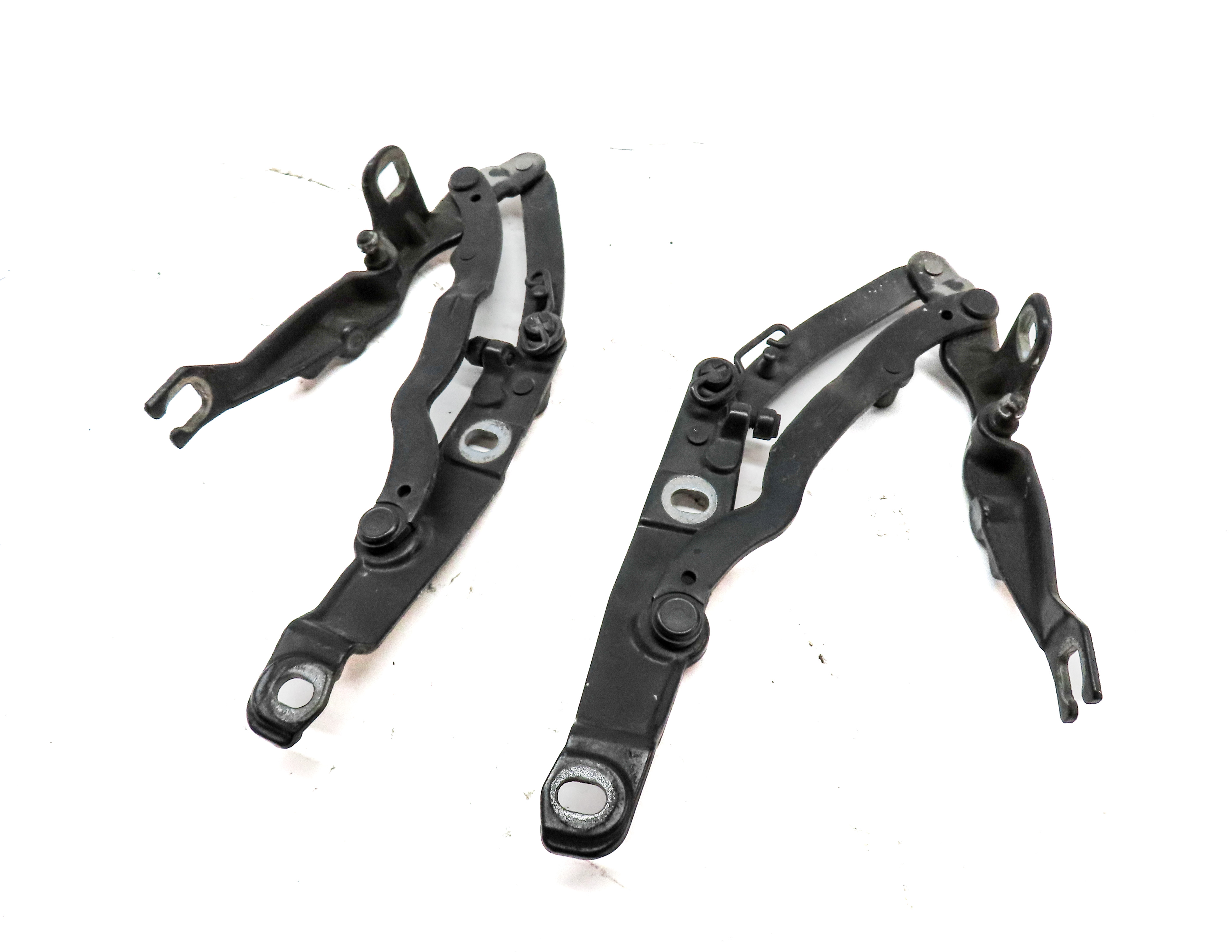 2003-2008 BMW Z4 (E85) LEFT & RIGHT REAR TRUNK HINGE SET-2 (Black) — exact item pictured